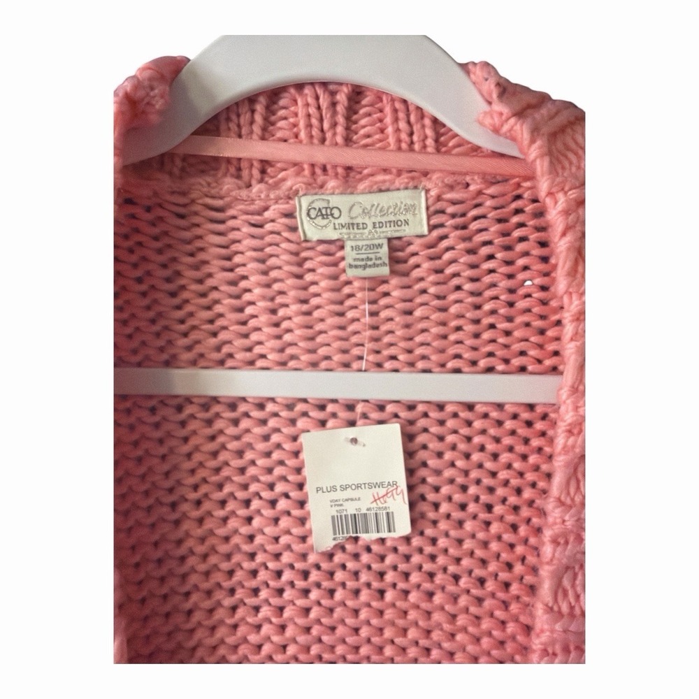 Cato Pink Strawberry Chunky Knit Cardigan Sweater Plus Size 18/20W - Picture 3 of 5